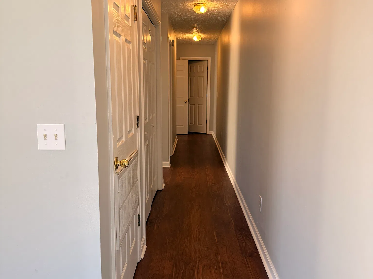 2 bed, 952 sqft, $1,200 — Photo 3