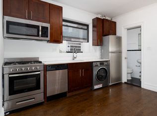 170 E 2nd St APT 4B, New York, NY 10009