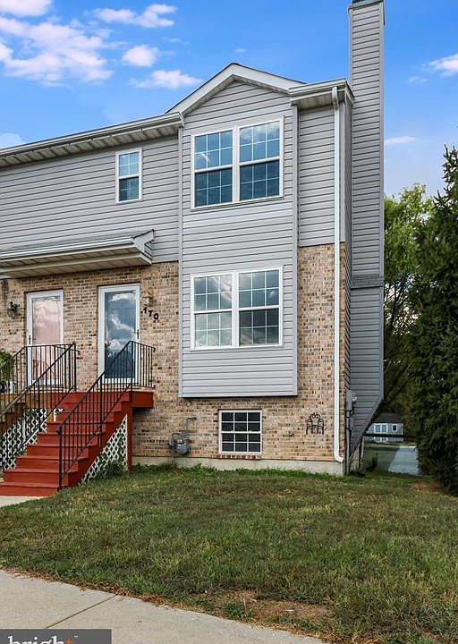 1st image of 170 Vincent Cir