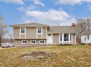 1606 Lee Ln, Pleasant Hill, MO 64080