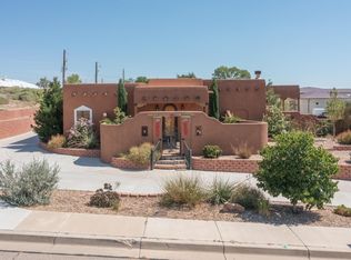 1628 SW Drake Rd, Los Lunas, NM 87031