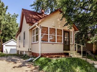 404 S 6th St, Marshalltown, IA 50158