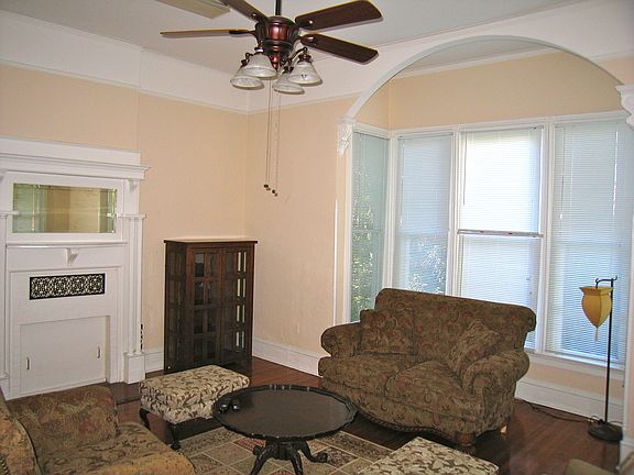 2nd image of 740 SE Fort King St APT 1