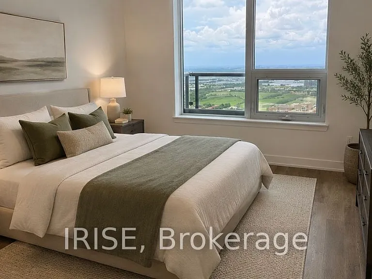 5105 Hurontario St #Penthouse 05 — Photo 7