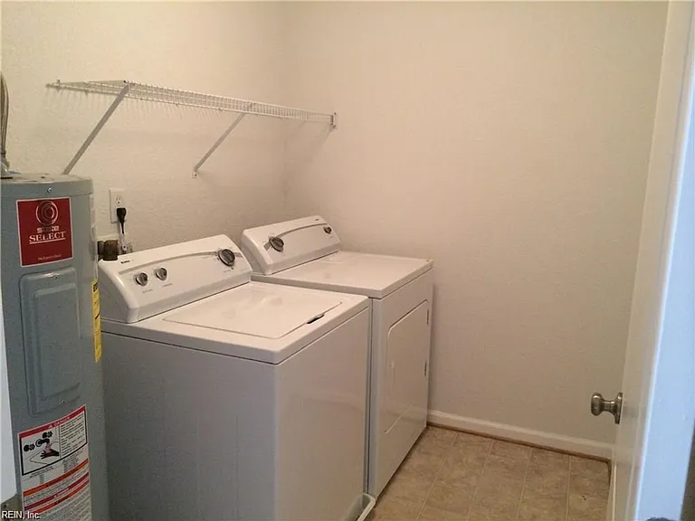 604 Teton Cir — Photo 20