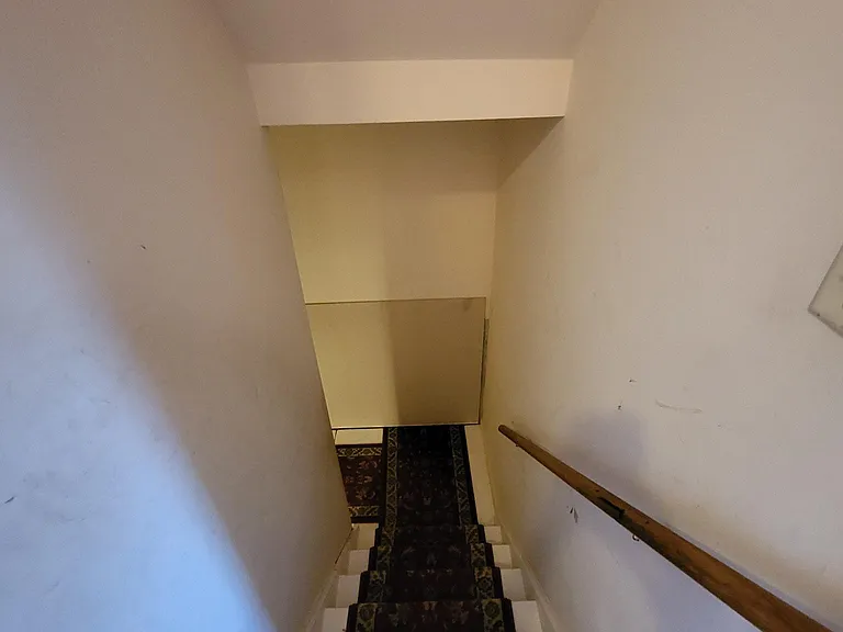 721 Drake Ave — Photo 8