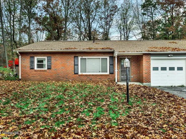 3A Deer Creek, Clifton Park, NY 12065