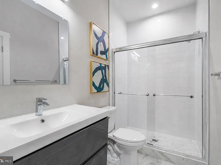 38 Randolph Pl NW #B — Photo 9