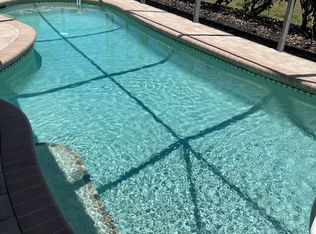 1041 Poinciana Rd, Venice, FL 34293