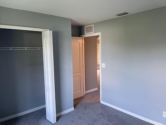 5th image of 316 NE 30th Ter