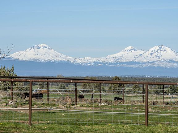 4th image of 2441 SW Minson Rd