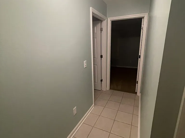 2517 Shady Oak Ct — Photo 13