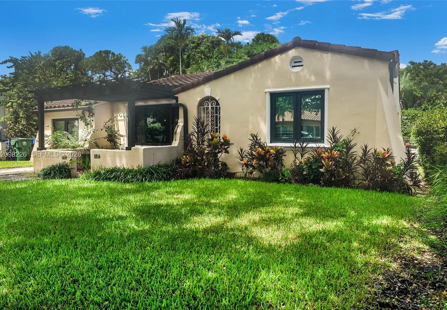 East Shenandoah — Photo 1