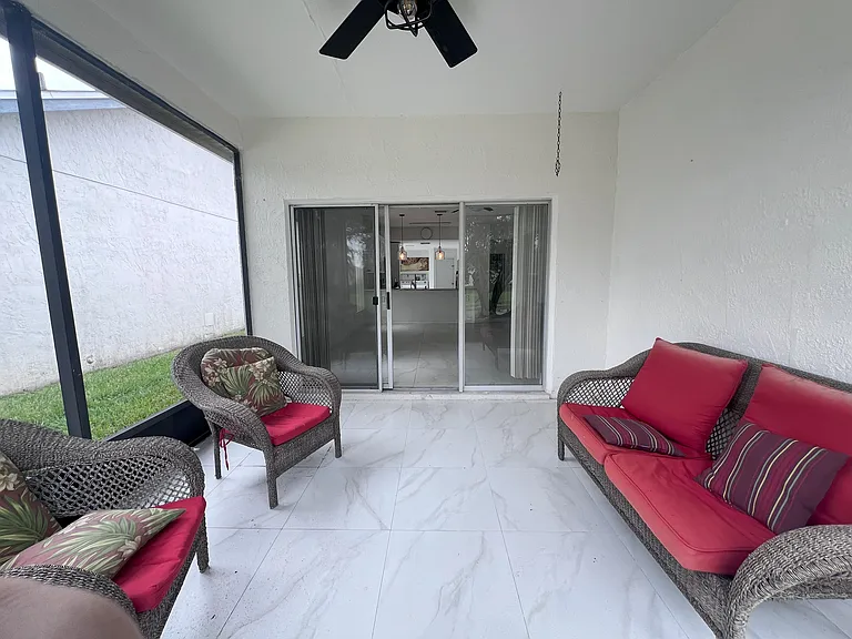 5795 Parkview Point Dr — Photo 9