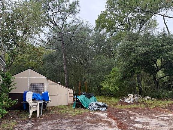 5th image of 421 S County Road 315