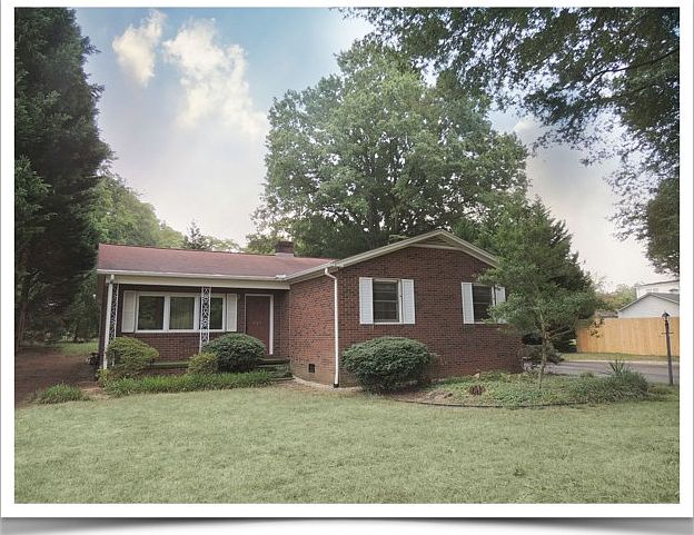 1st image of 617 N Gabriel Ave