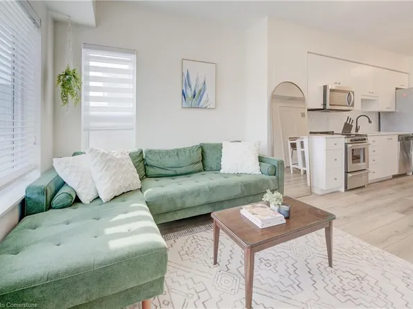 110 Fergus Ave #226, Kitchener, ON N2A 0K9