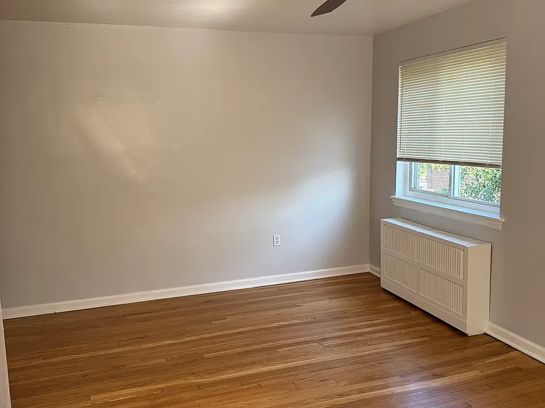 206 Webster St NE — Photo 6