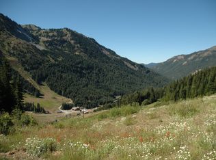 408 Gold Hill Rd E, Enumclaw, WA 98022