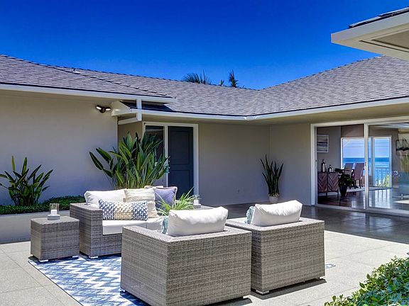 4th image of 6208 Avenida Cresta