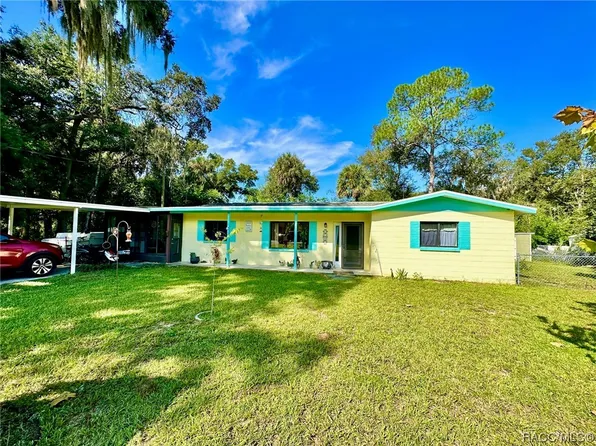 1792 N Cherry Ter, Crystal River, FL 34429