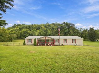 1032 Pleasant Dr, Jonesborough, TN 37659
