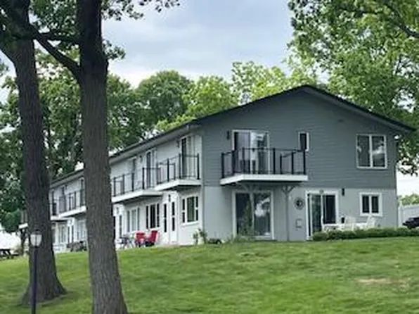 3405 South Browns Lake DRIVE #39, Burlington, WI 53105