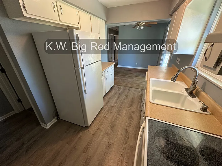 721 Allentown Rd — Photo 5