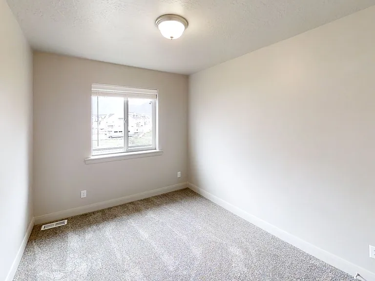 756 N Old Fort Dr — Photo 8