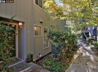 117 Ascot Ct APT B, Moraga, CA 94556