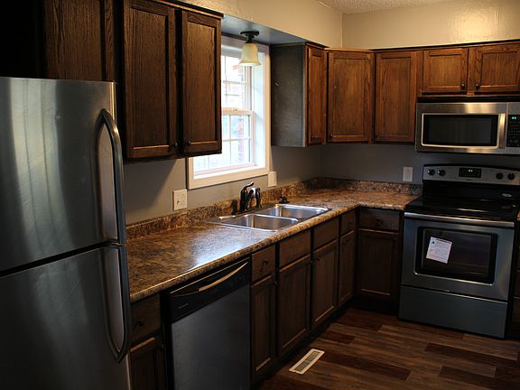 3rd image of 105 County Road 560