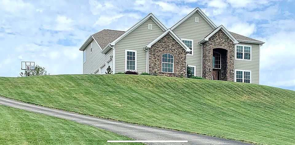 1st image of 2107 Tartan Ct