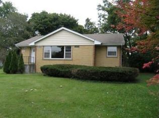 1S055 Valley Rd, Lombard, IL 60148