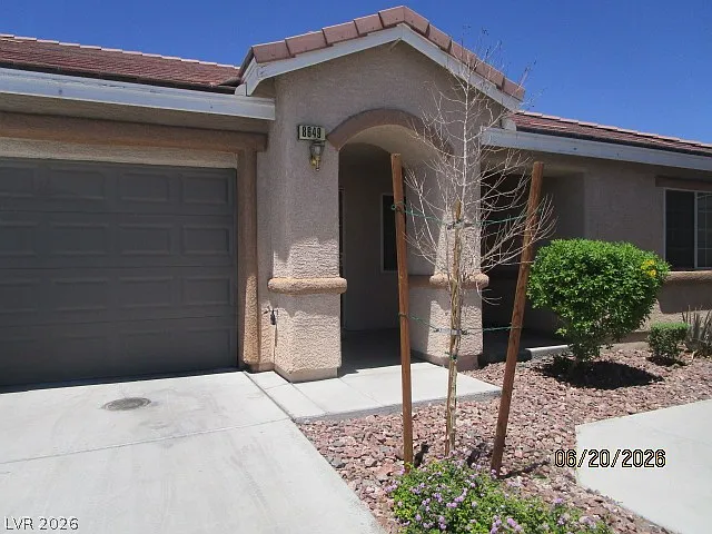 8649 Little Fox St — Photo 1