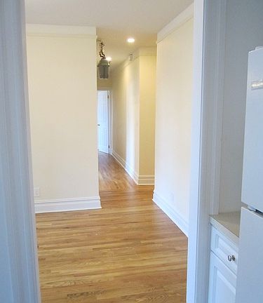 5th image of 521 W 122nd St APT 54