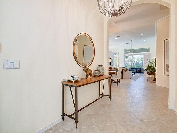 4th image of 7119 Vesuvio Place