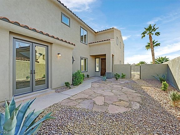 3rd image of 1219 Casa Palermo Cir