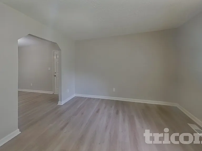 3060 Orbit Cir — Photo 2