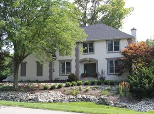 3710 Waverly Place Dr, Lewis Center, OH 43035