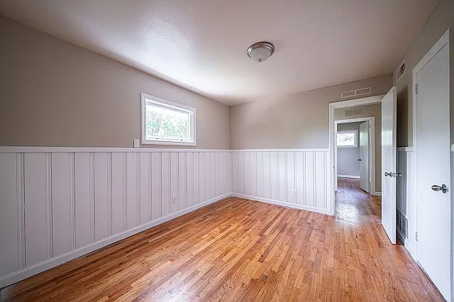 2204 7th Ave — Photo 3