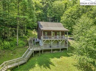 195 Blue Jay Dr, West Jefferson, NC 28694