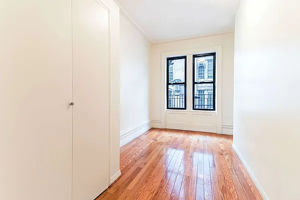 Rented by Bold New York | media 22