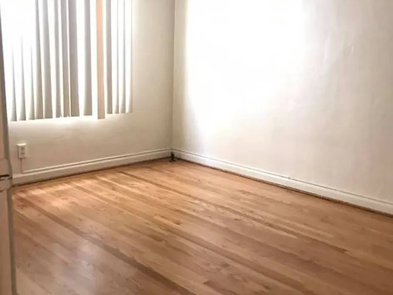 2514 Piedmont Ave — Photo 17
