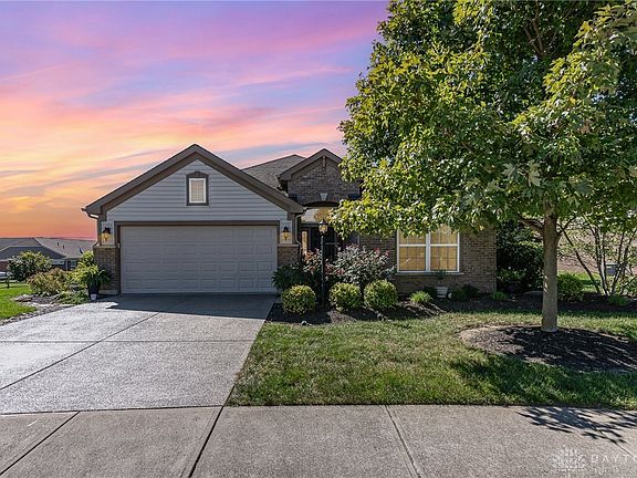 2nd image of 4731 Fox Run Pl
