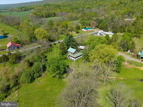 215 Droneberger Rd, Blain, PA 17006