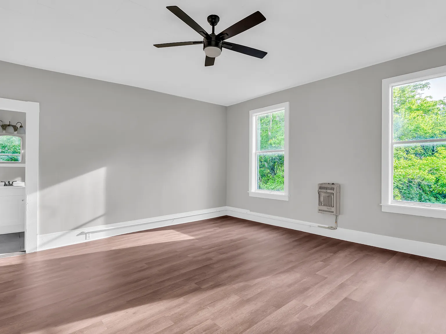 2 bed, 730 sqft, $795 — Photo 3