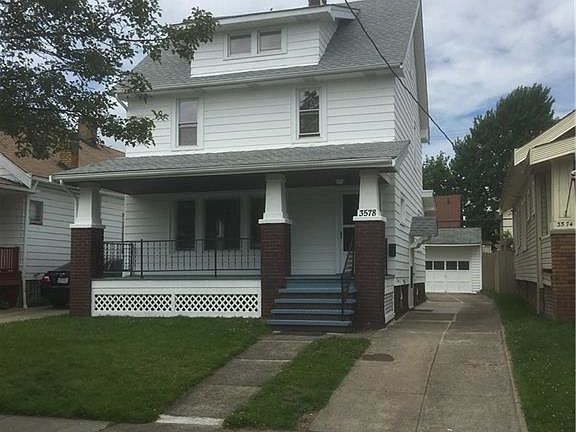 2nd image of 3578 W 126th St