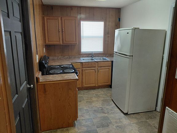 3rd image of 863 Lee Road 234 #13