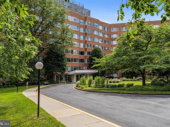 4000 Tunlaw Rd NW, Washington, DC