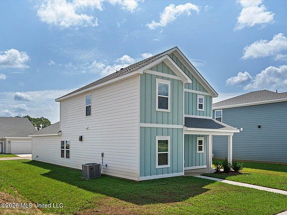 4th image of 431 Pimento Cir